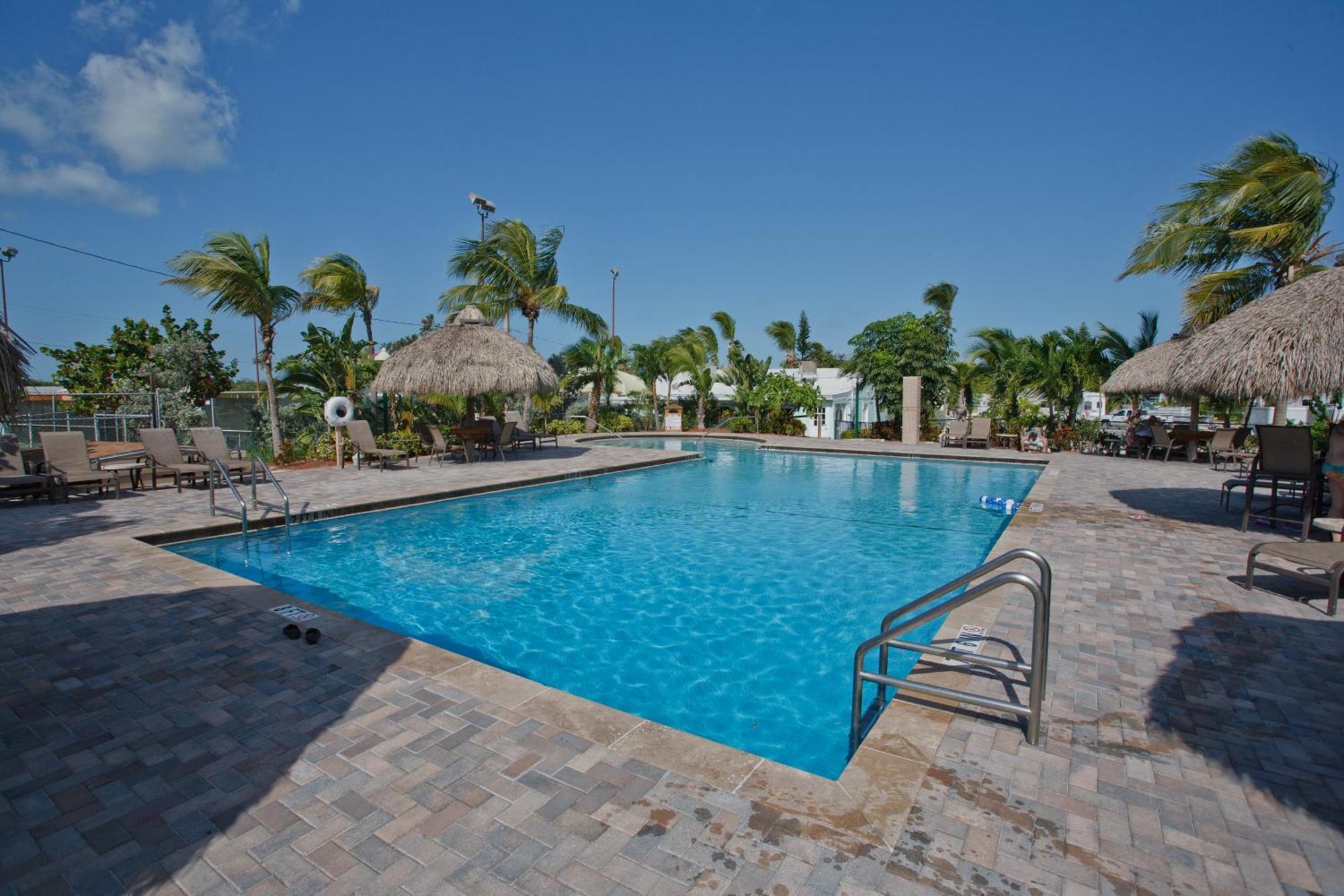 Sunshine Key Rv Resort & Marina Big Pine Key Bagian luar foto