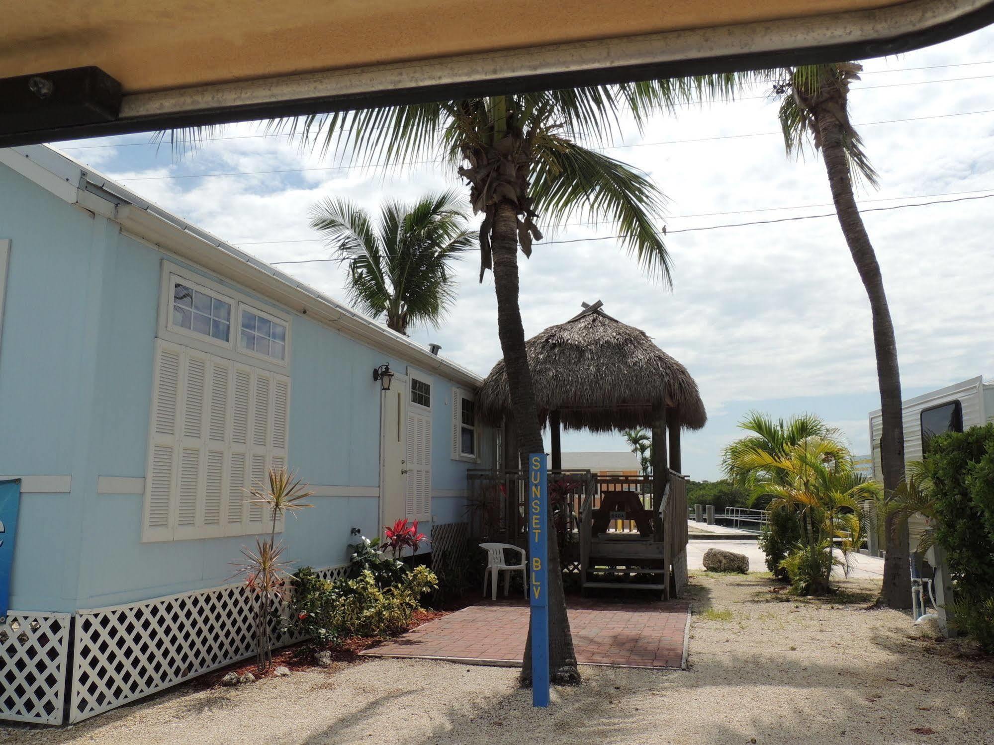 Sunshine Key Rv Resort & Marina Big Pine Key Bagian luar foto